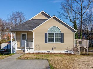 711 Field St, Thomasville, NC 27360
