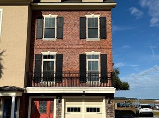 54 Battery Creek Club Dr, Beaufort, SC 29902