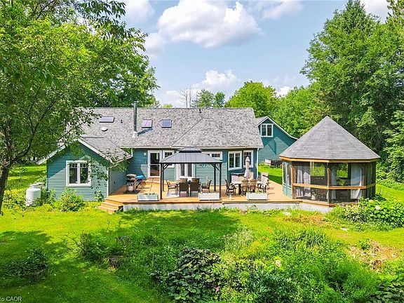 5th image of 1622 Houseys Rapids Rd