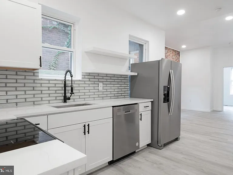 935 W Susquehanna Ave #1 — Photo 7