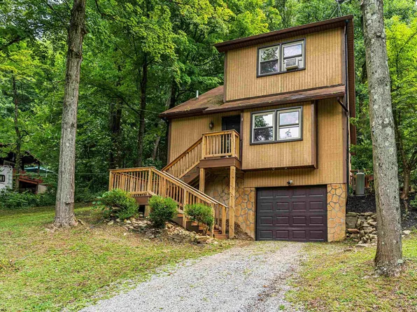 306 Brooke Ave, Morgantown, WV 26505