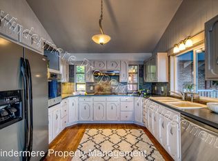 606 NW Lofall Rd, Poulsbo, WA 98370