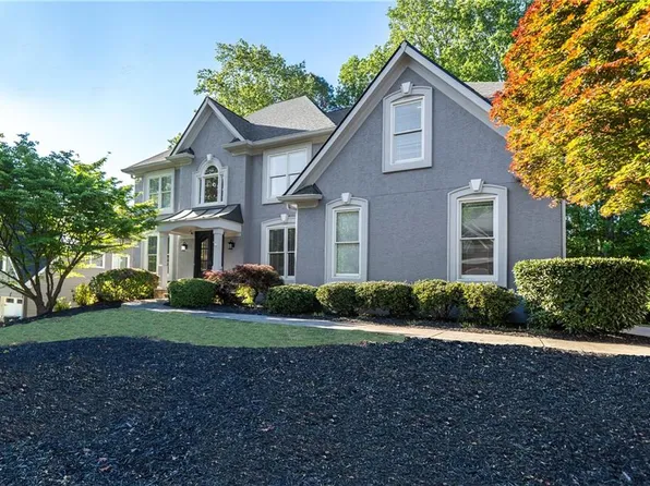 5026 Winding Hills Ln, Woodstock, GA 30189