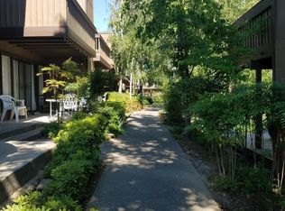 2456 Larkspur Ln APT 334, Sacramento, CA 95825
