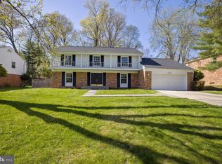 8609 Fox Run, Potomac, MD 20854