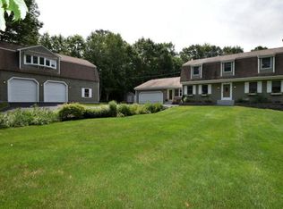 125 Birch Rd, Chester, NH 03036