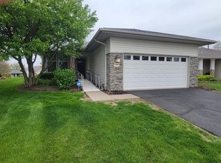 12755 Horseshoe Trl, Huntley, IL