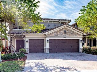 8630 Lakeside Bnd, Pompano Beach, FL 33076