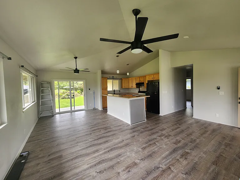 Uilani Dr — Photo 3