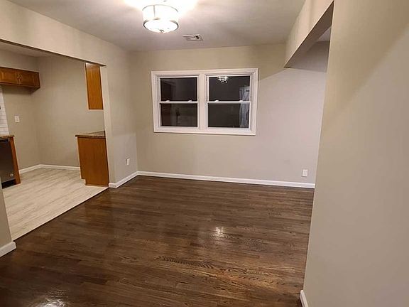 2nd image of 237 Van Buren St Floor 2
