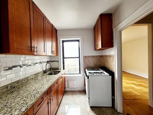 Rented by Brooklyn Property Group LLC | media 21