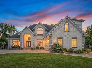 1 Bell Oak Ln, Lemont, IL 60439