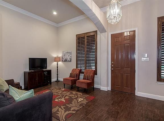 5th image of 5074 Kiowa Dr