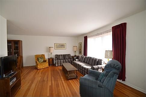 Formal Living Room: Hardwood Floors