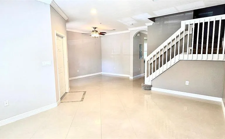 2651 W Prospect Rd #1102 — Photo 2