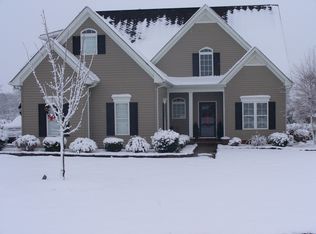 100 Hunters Trace Dr, Monroe, NC 28110