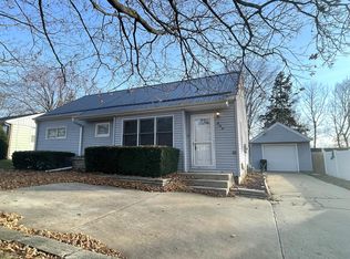 846 Franklin Grove Rd, Dixon, IL 61021