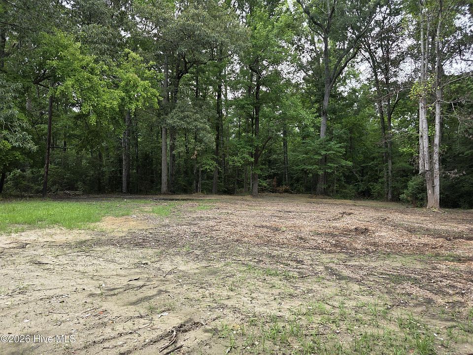 1st image of 150 N Castle Drive