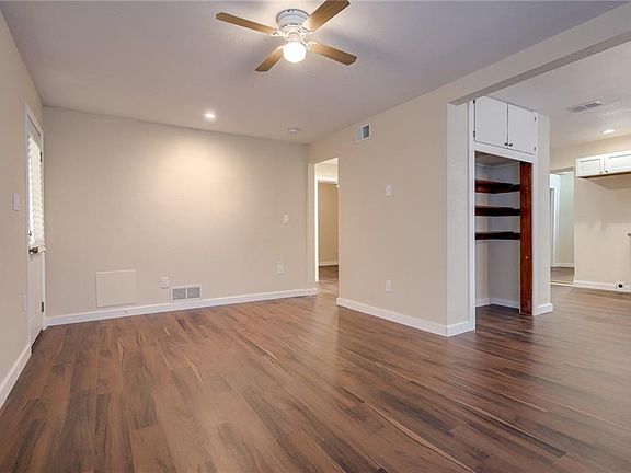 2nd image of 6314 S Benton Ave