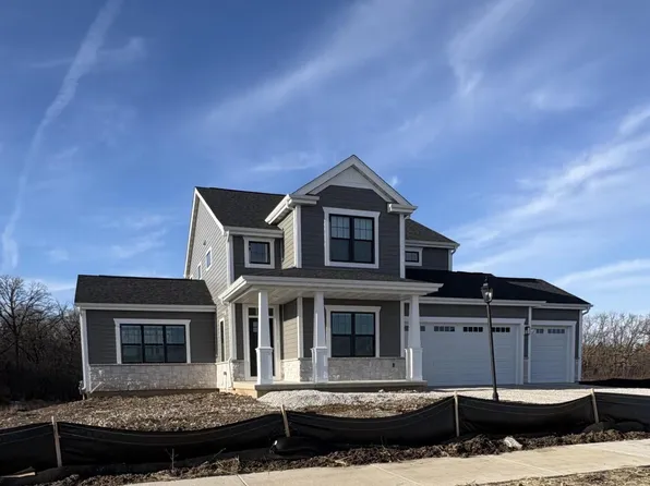 9155 South Winding WAY, Franklin, WI 53132