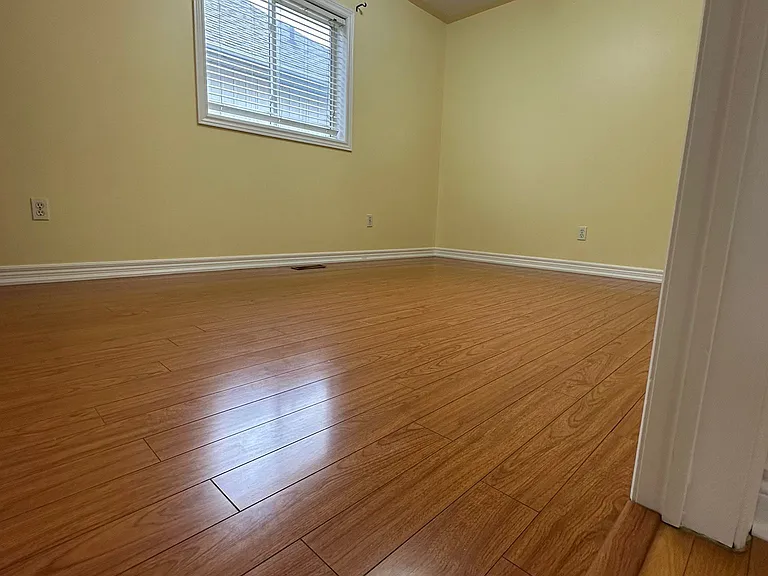 544 Matisse Pl — Photo 13