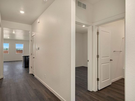 5th image of 6056 Amerifax Dr