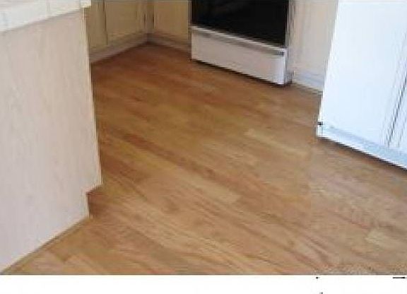 Laminate floor