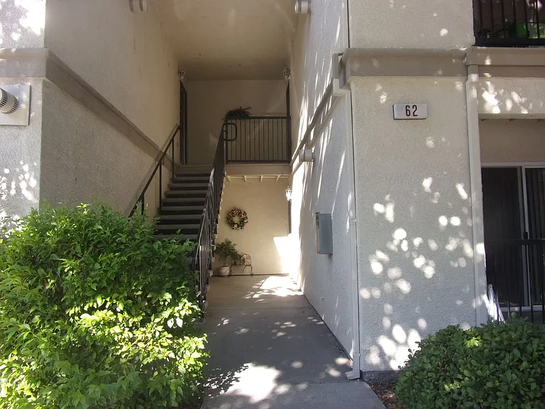 2001 Eastwood Dr #62 — Photo 1