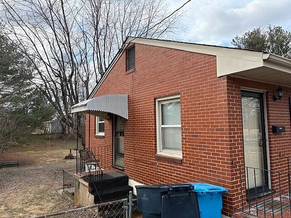 3rd image of 4970 Florist Rd NW