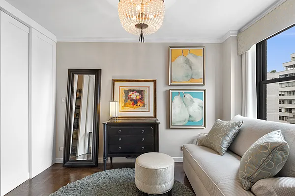 Sold by Douglas Elliman | media 6