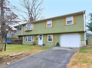 142 Princeton Ave, Coventry, RI 02816