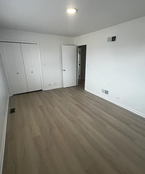 1362 W Crystal St #3F — Photo 7