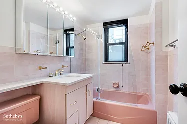 Rented by Sotheby's International Realty