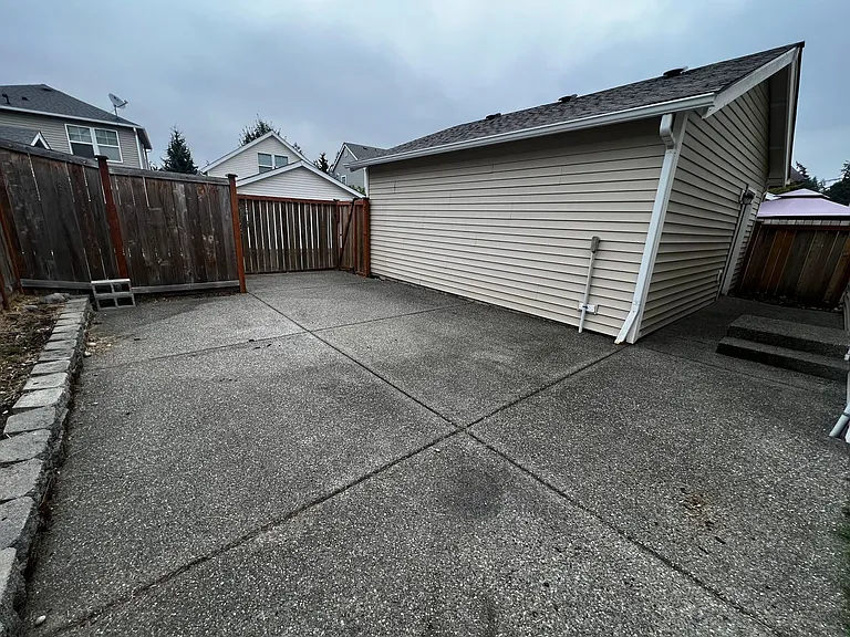 1962 McNeil St — Photo 18