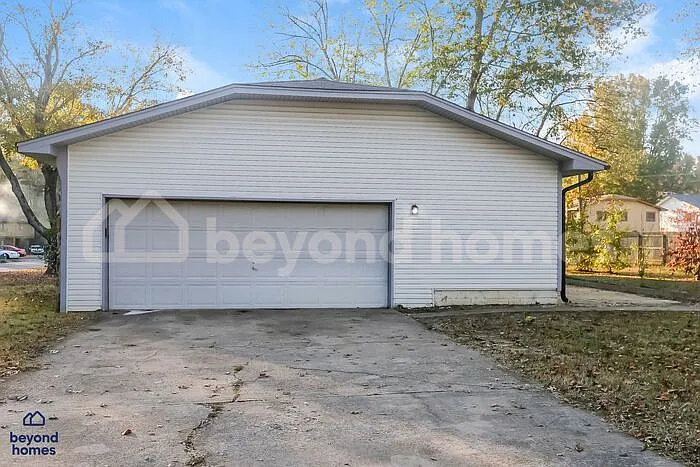 74 Cardinal Valley Dr — Photo 17