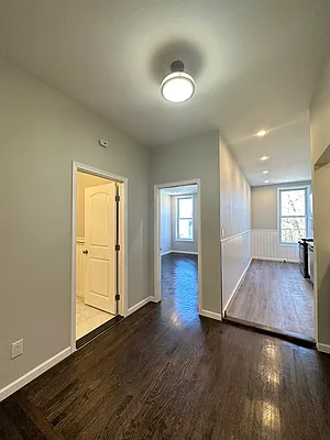 Rented by Douglas Elliman | media 19