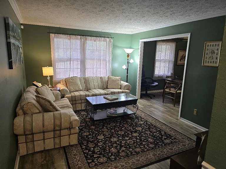 9 Rosemary Dr — Photo 5