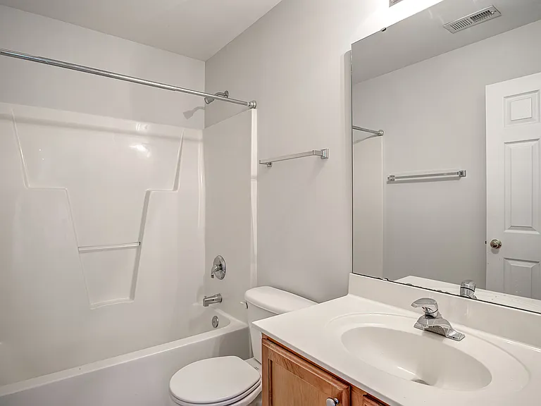 2103 Templeton Gap Dr — Photo 31