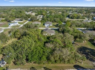 8746 93rd Ct, Vero Beach, FL 32967