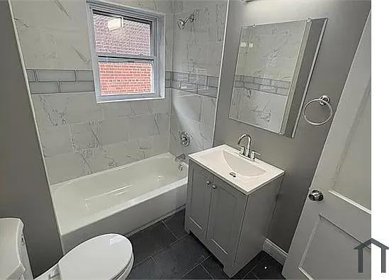 1414 Edison Hwy — Photo 14