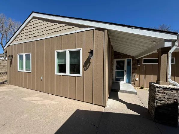 5510 W 30th St, Kearney, NE 68845