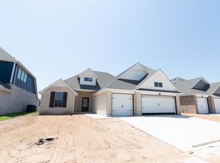 2909 E Northhampton St, Broken Arrow, OK 74014