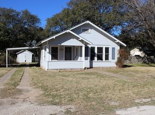 109 Benchoff St, Eden, TX 76837