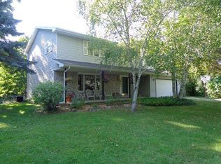 N7285 Woodfield Ln, Whitewater, WI 53190