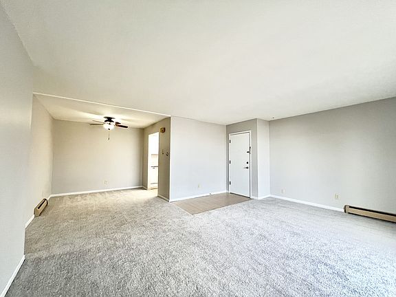 3rd image of 1810 Greenway Cross #7