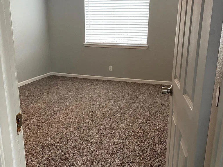 6815 S Sandusky Ave #457 — Photo 8