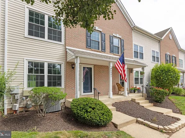 5441 Rinker Cir, Doylestown, PA 18902