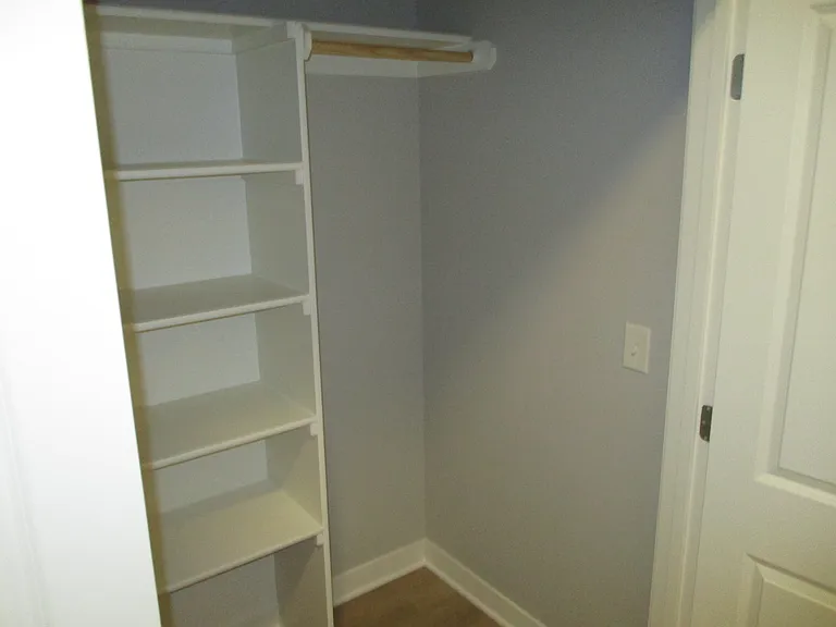1003 N Cherry St — Photo 6