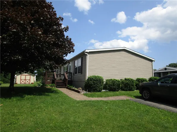 615 Amy Ln, Butler, PA 16001