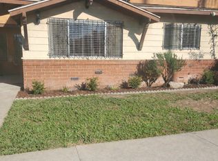 29 Scottsdale Dr S, Carson, CA 90745